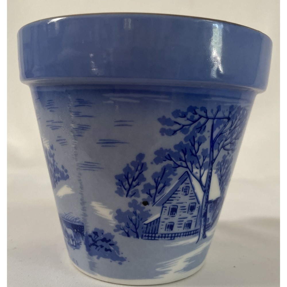 Vtg Currier andIves The Old Homestead in Winter Blue White Flower Pot Country - Picture 2 of 8